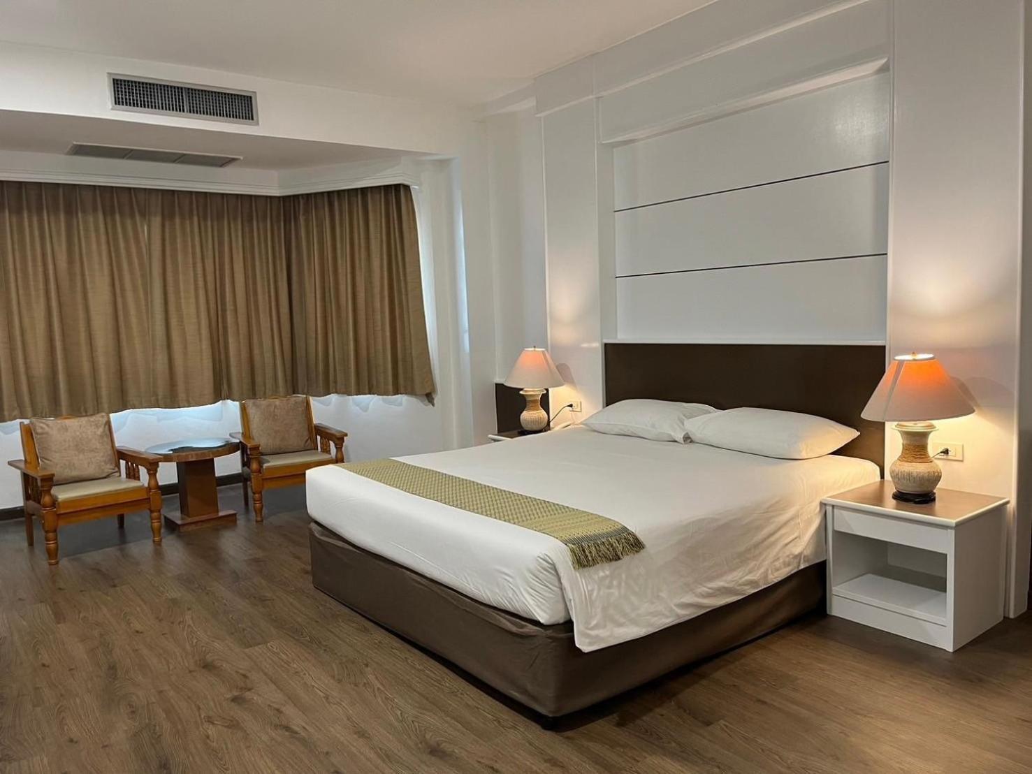 Siamgrand Hotel Udon Thani Buitenkant foto