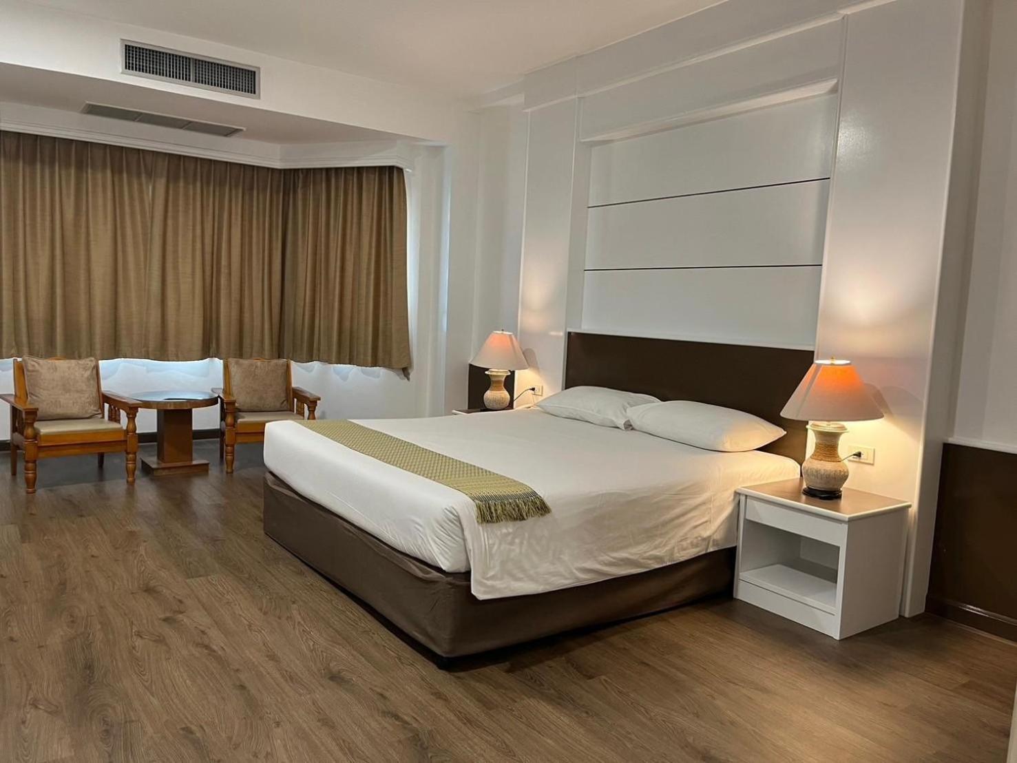 Siamgrand Hotel Udon Thani Buitenkant foto